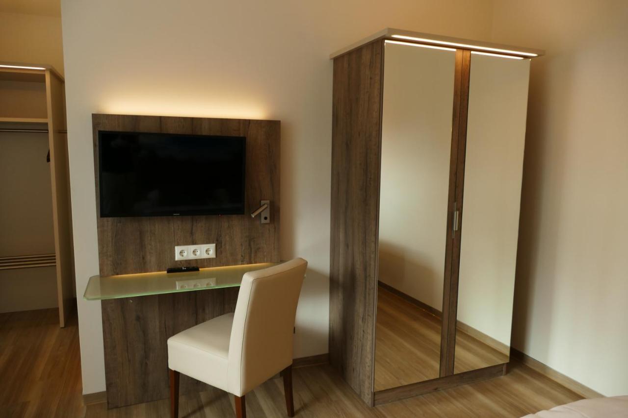 Meyn'S Apartments & Hotel Soltau Dış mekan fotoğraf