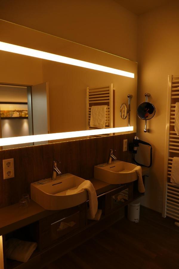 Meyn'S Apartments & Hotel Soltau Dış mekan fotoğraf