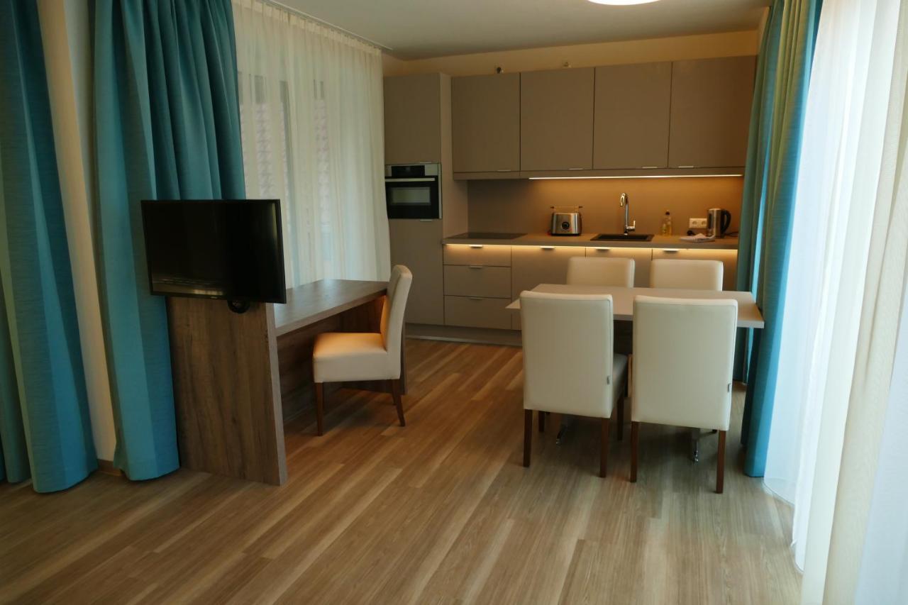Meyn'S Apartments & Hotel Soltau Dış mekan fotoğraf