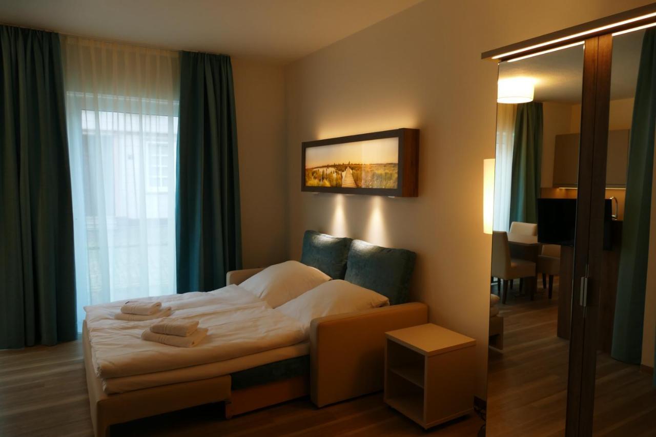 Meyn'S Apartments & Hotel Soltau Dış mekan fotoğraf