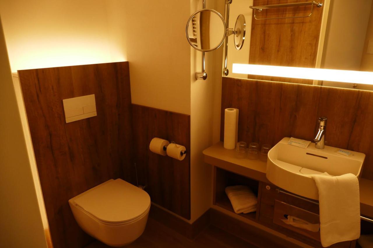 Meyn'S Apartments & Hotel Soltau Dış mekan fotoğraf