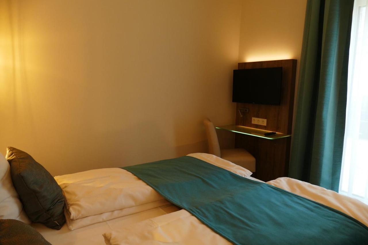 Meyn'S Apartments & Hotel Soltau Dış mekan fotoğraf